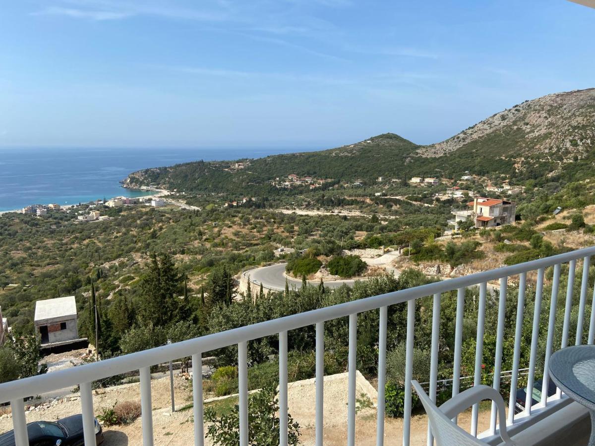 Persephone Hotel Himare Exterior photo