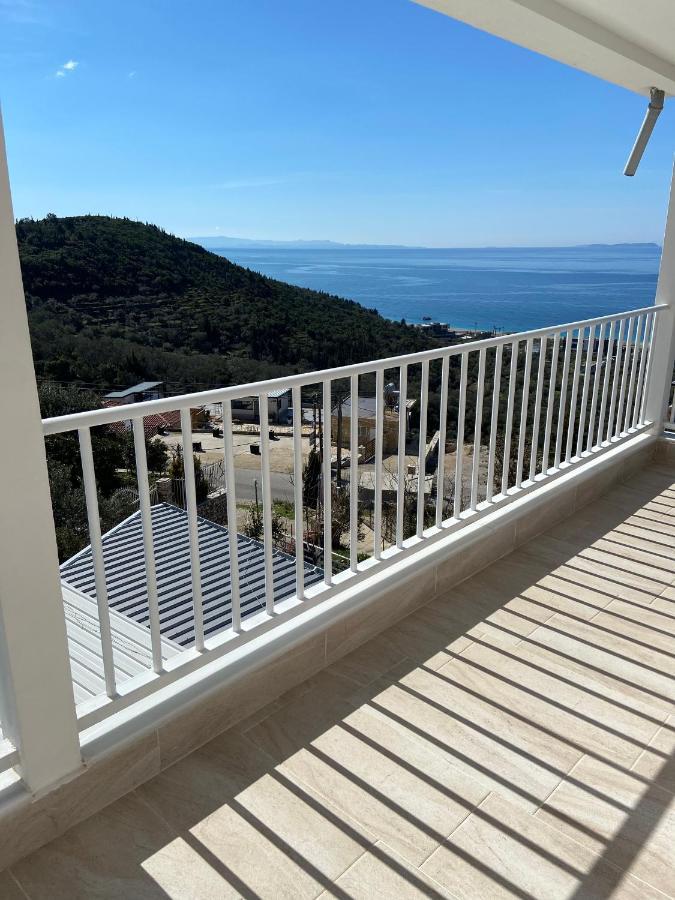 Persephone Hotel Himare Exterior photo