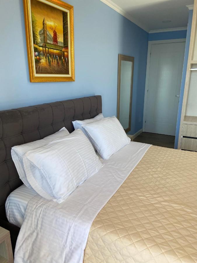 Persephone Hotel Himare Exterior photo