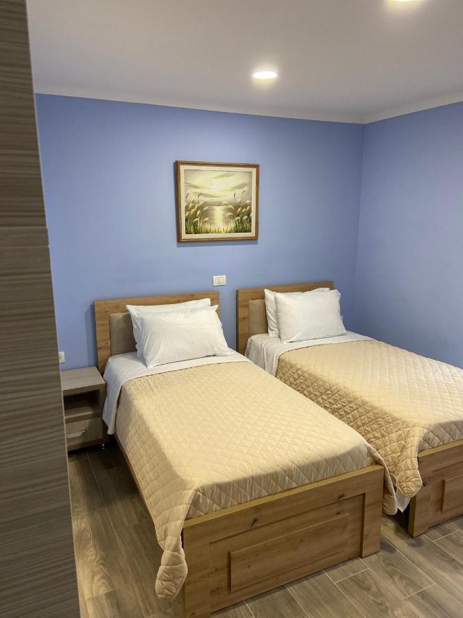 Persephone Hotel Himare Exterior photo
